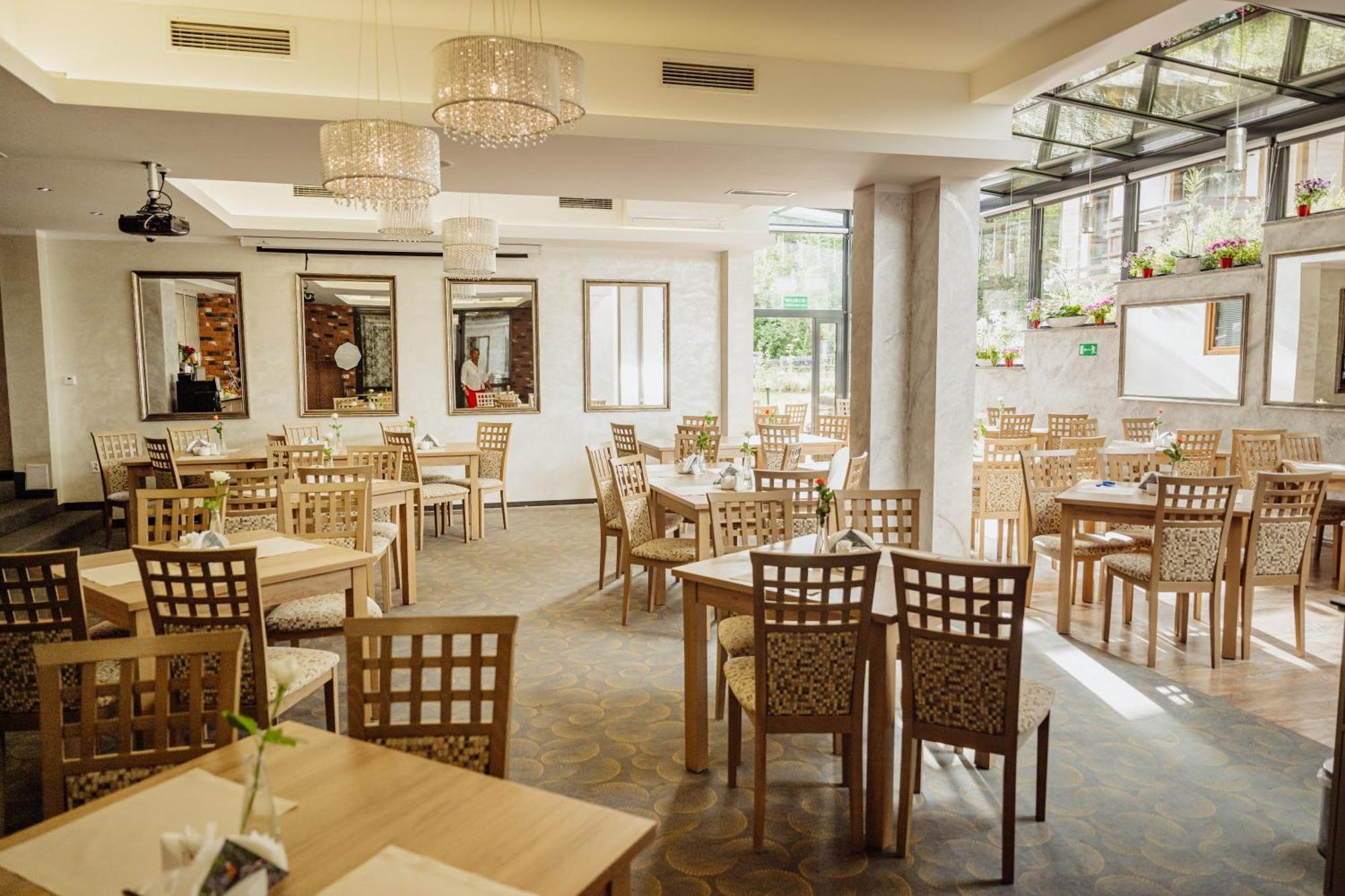 Hotel Na Skarpie 3*